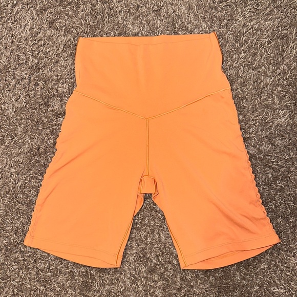 Aerie Biker Shorts 5” - Picture 8 of 8